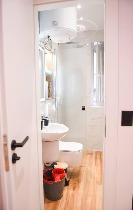 City Center 14 - Tirana Way Apartments ภายนอก รูปภาพ