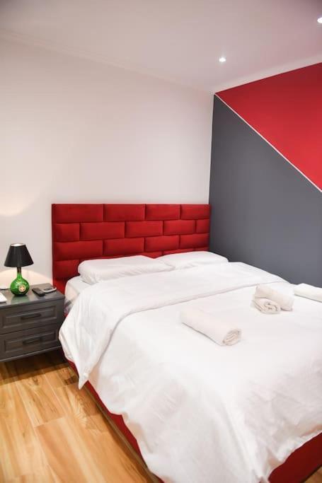 City Center 14 - Tirana Way Apartments ภายนอก รูปภาพ